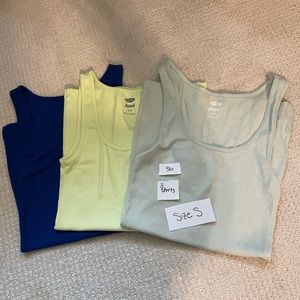 3 old navy fitted ribbed tanks